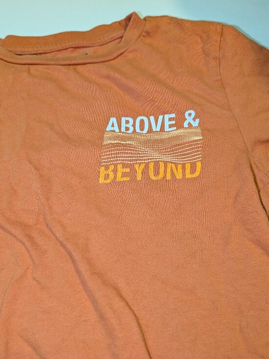 Tony Hawk Kids Graphic Tee – “Above & Beyond” – Size S (8) – Rust Orange - Picture 2 of 4